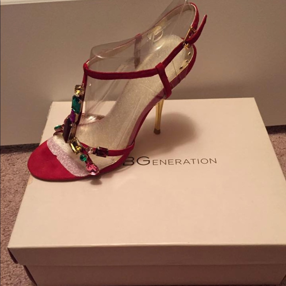 Bcbgeneration Sandal With Box.. Size 7M...